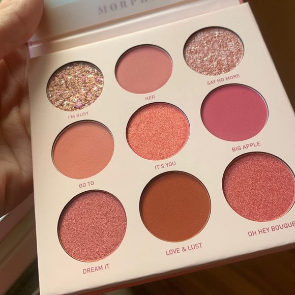 Morphe 9P Petal Passion eyeshadow palette - Picture 2 of 5